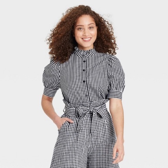 Who What Wear Tops - Who What Wear gingham puff sleeve top, XS